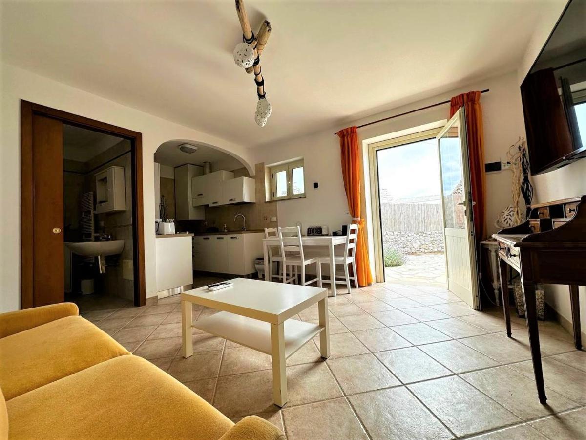 Апартаменты Maison Dei Trulli Локоротондо Экстерьер фото