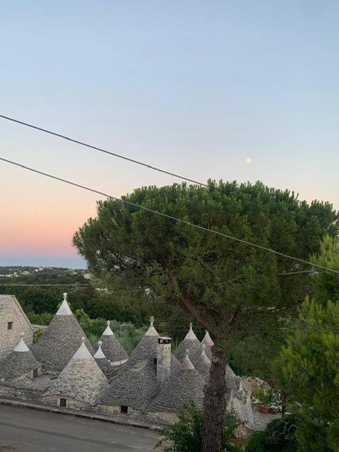 Апартаменты Maison Dei Trulli Локоротондо Экстерьер фото
